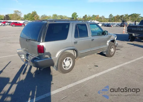 2000 Chevrolet Blazer Lt from USA, damaged, VIN 1GNDT13W5Y2245883